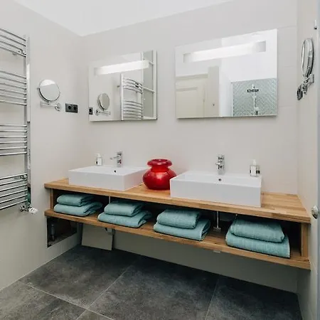 Urbano Styles Downtown * בודפשט